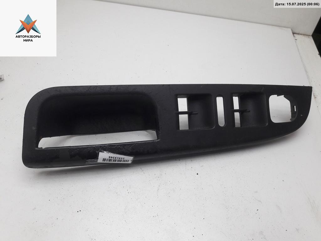 ручка внутренняя передняя левая Volkswagen Golf 5 поколение 2005, 1.6 л., бензин, МКПП, синий, хетчбэк 5 дв., 1K4868149B - фото №1