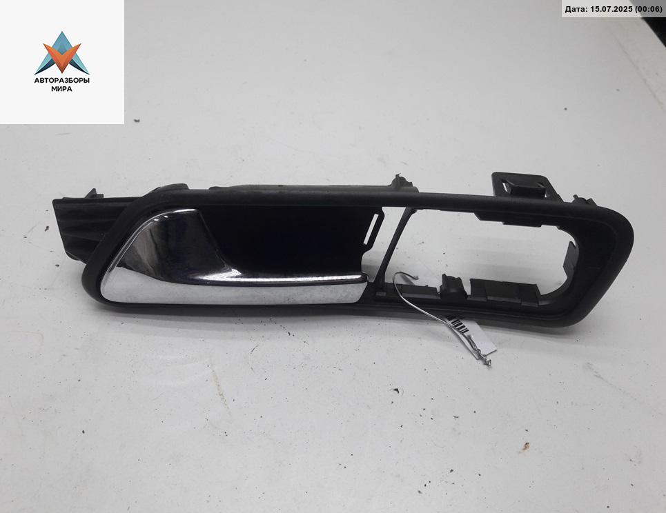 ручка внутренняя передняя левая Volkswagen Touran 1 поколение 2003, 2.0 л., дизель, МКПП, чёрный, минивэн, 1T1837113C - фото №1