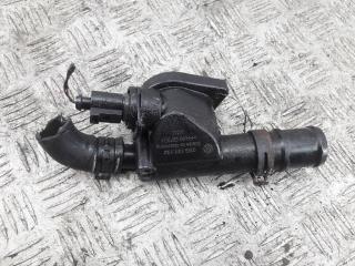 фланец (тройник) системы охлаждения Volkswagen Passat B6 2005, 2.0 л., дизель, МКПП, серый, универсал, 03G121132