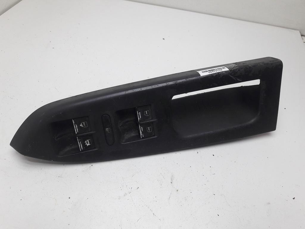 блок управления стеклоподъемниками Volkswagen Touran 2003, 2.0 л., дизель, МКПП, чёрный, минивэн, 1K4959857