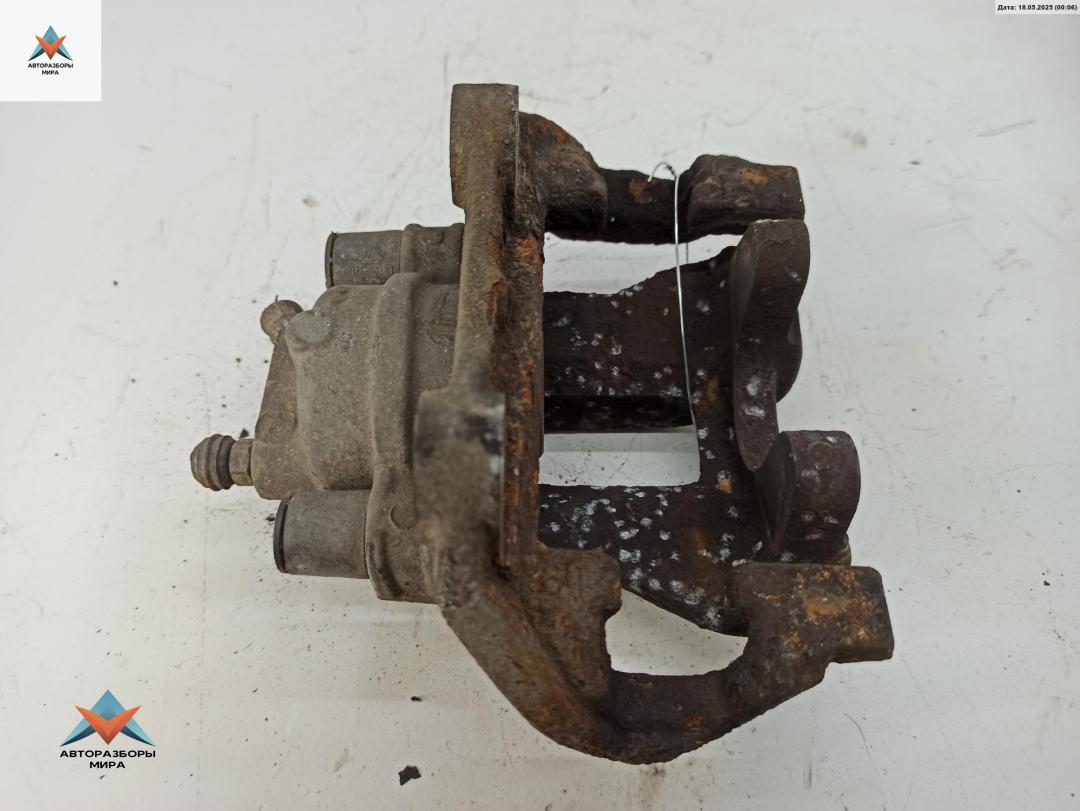 суппорт задний правый Mercedes-Benz E-Класс W212/S212/C207/A207 2010, 3.0 л., дизель, АКПП, бежевый, универсал - фото №1