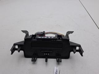 дисплей Renault Megane 2 поколение 2004, 1.6 л., бензин, МКПП, синий, хетчбэк 5 дв., 8200107839