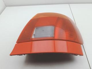 фонарь задний правый Audi A4 B5 1995, 1.6 л., бензин, МКПП, красный, седан, 8D0945096