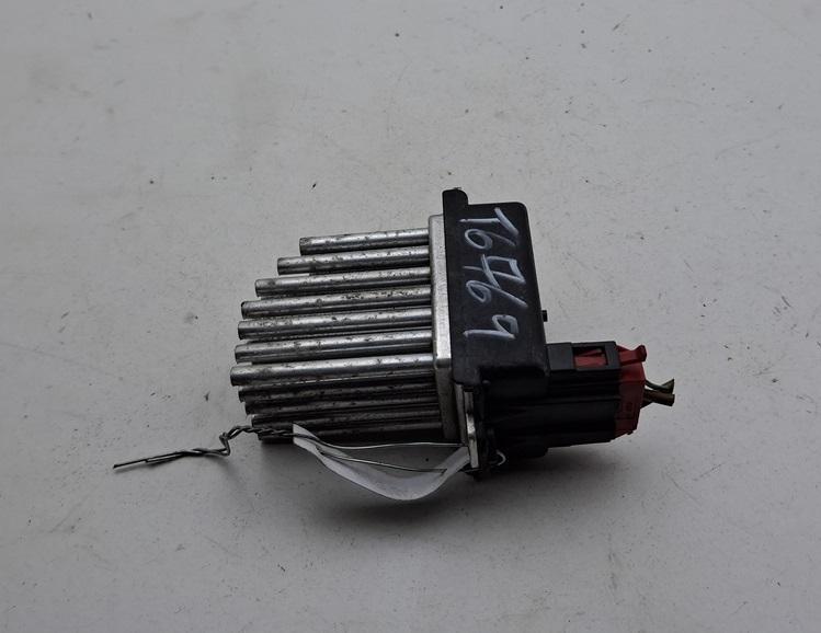 сопротивление печки Audi A6 C5 1999, 2.4 л., бензин, АКПП, серый, седан, 4B0820521