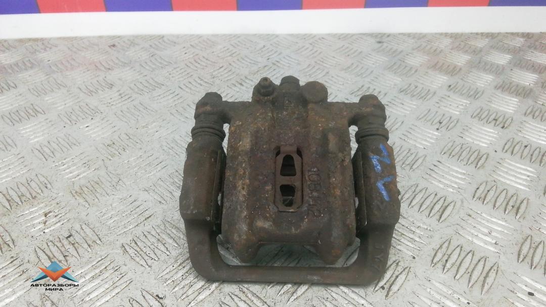 суппорт задний левый Honda CR-V 2 поколение 2002, 2.0 л., бензин, МКПП, внедорожник 5 дв., 43019S9AA00 - фото №1