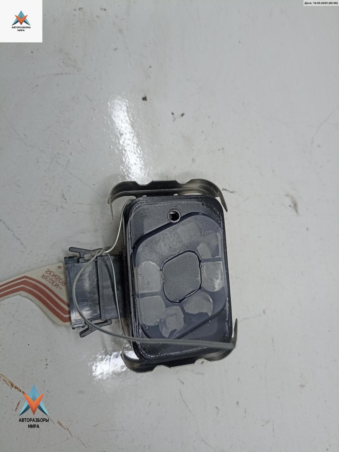 датчик дождя Opel Signum C 2003, 2.2 л., бензин, МКПП, серый, хетчбэк 5 дв., 09228959 - фото №1