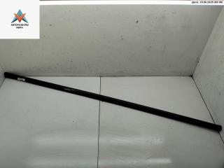 молдинг двери передней левой Volkswagen Golf 4 поколение 2002, 1.6 л., бензин, МКПП, чёрный, хетчбэк 3 дв., 1J3853515B