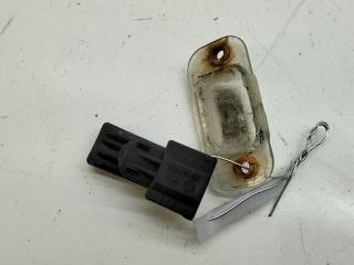 подсветка номера Volkswagen Golf 3 поколение 1996, 1.8 л., бензин, МКПП, синий, кабриолет, 1H0943115B