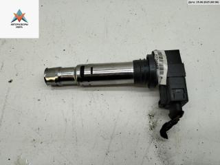 катушка зажигания Volkswagen Golf 4 поколение 2002, 1.6 л., бензин, МКПП, чёрный, хетчбэк 3 дв., 0040102030
