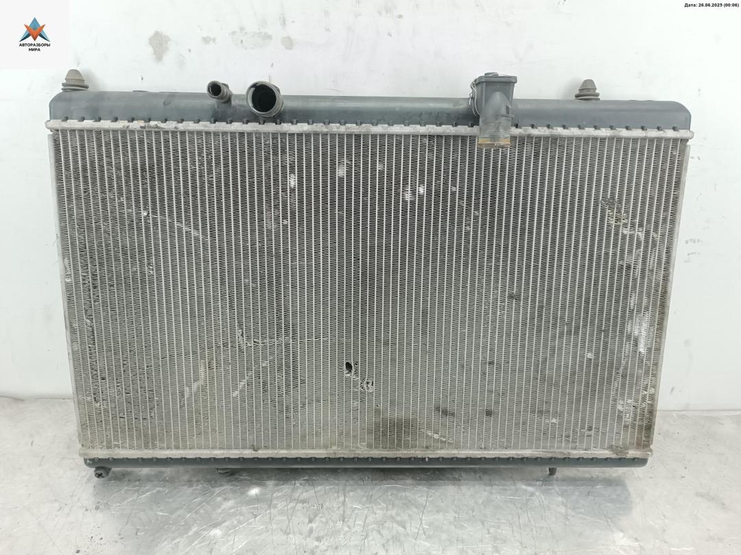 радиатор охлаждения Peugeot 407 1 поколение 2005, 3.0 л., бензин, АКПП, синий, универсал, 9645610180 - фото №1