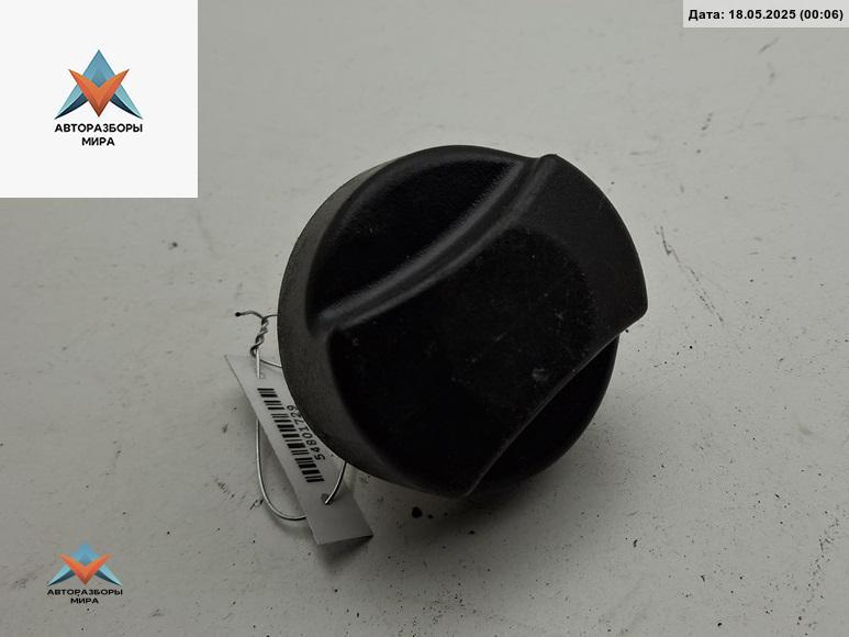 пробка топливного бака Opel Vectra C 2003, 2.2 л., бензин, МКПП, синий, седан - фото №1