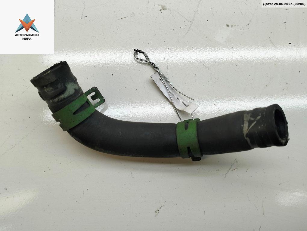 патрубок (трубопровод, шланг) Volkswagen Golf 3 поколение 1995, 1.4 л., бензин, МКПП, серый, хетчбэк 3 дв., 1H0121054P - фото №1