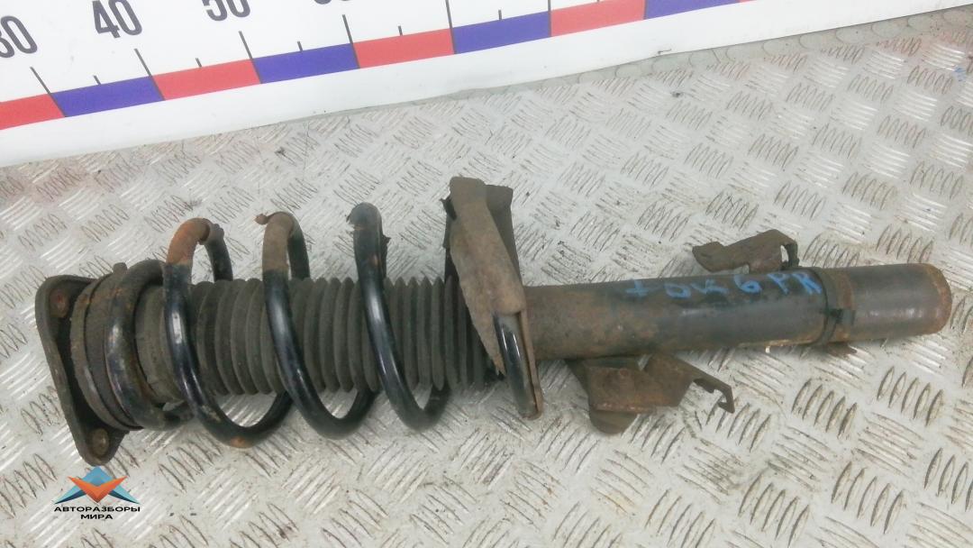 Стойка Ford Kuga 1 поколение 2010, 2.0 л., TDCi 4x4, дизель, АКПП, внедорожник 5 дв. - фото №1