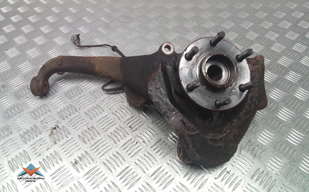 ступица передняя левая Nissan Pathfinder R51 2007, 2.5 л., дизель, МКПП, внедорожник 5 дв., 40202EA300, 40015EB000 - фото №1