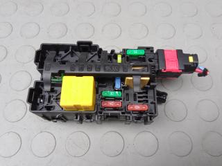 блок предохранителей Peugeot 3008 2 поколение 2019, 1.5 л., дизель, МКПП, внедорожник 5 дв., 9806192580