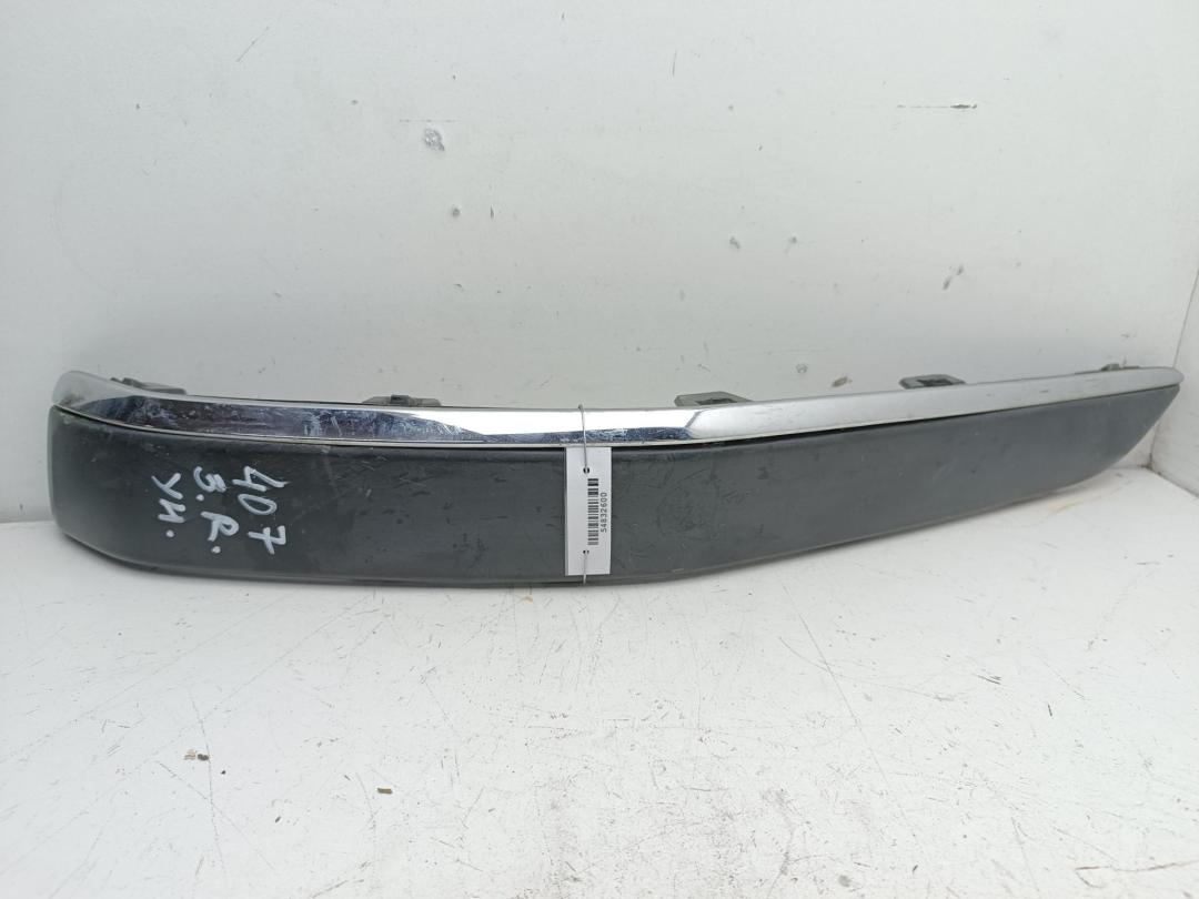 молдинг заднего бампера Peugeot 407 2005, 3.0 л., бензин, АКПП, синий, универсал, 9647545277