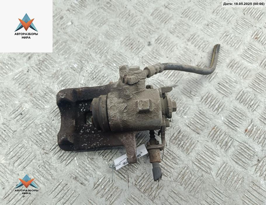 суппорт задний правый Audi A4 B7 2005, 2.0 л., бензин, МКПП, серый, универсал - фото №1