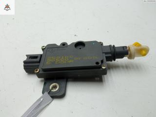 активатор замка багажника Nissan Primera P11 2000, 1.8 л., бензин, МКПП, серый, хетчбэк 5 дв., 905509F600