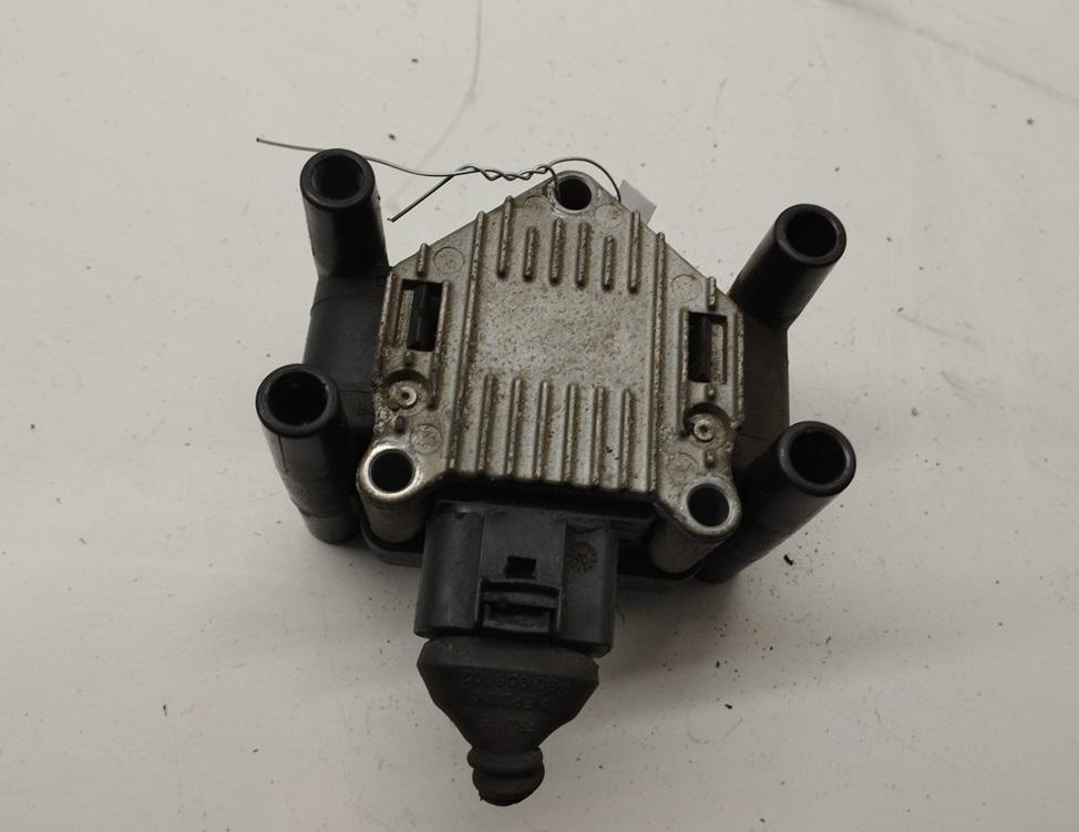 катушка зажигания Audi A4 B5 1999, 1.6 л., бензин, МКПП, синий, седан, 50788986