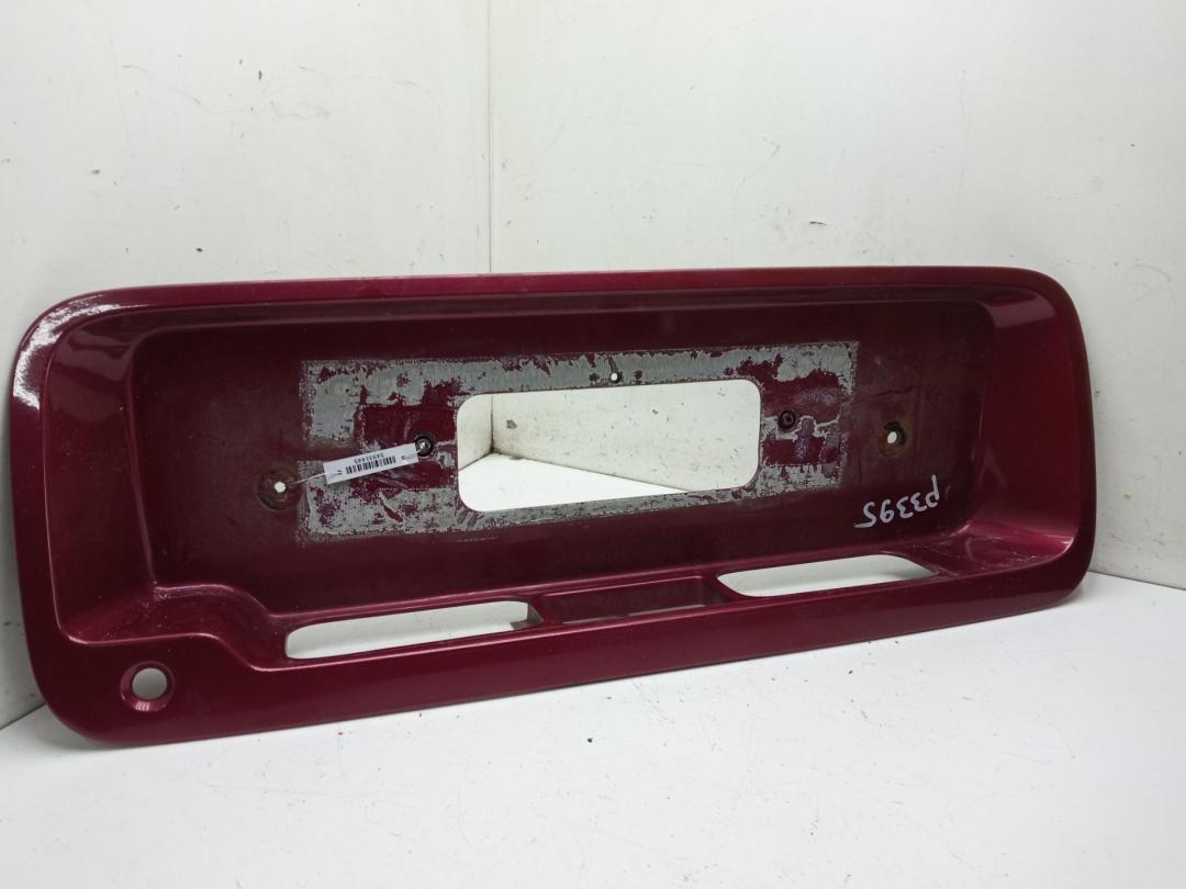 накладка подсветки номера Honda Accord 1994, 2.0 л., бензин, МКПП, красный, универсал