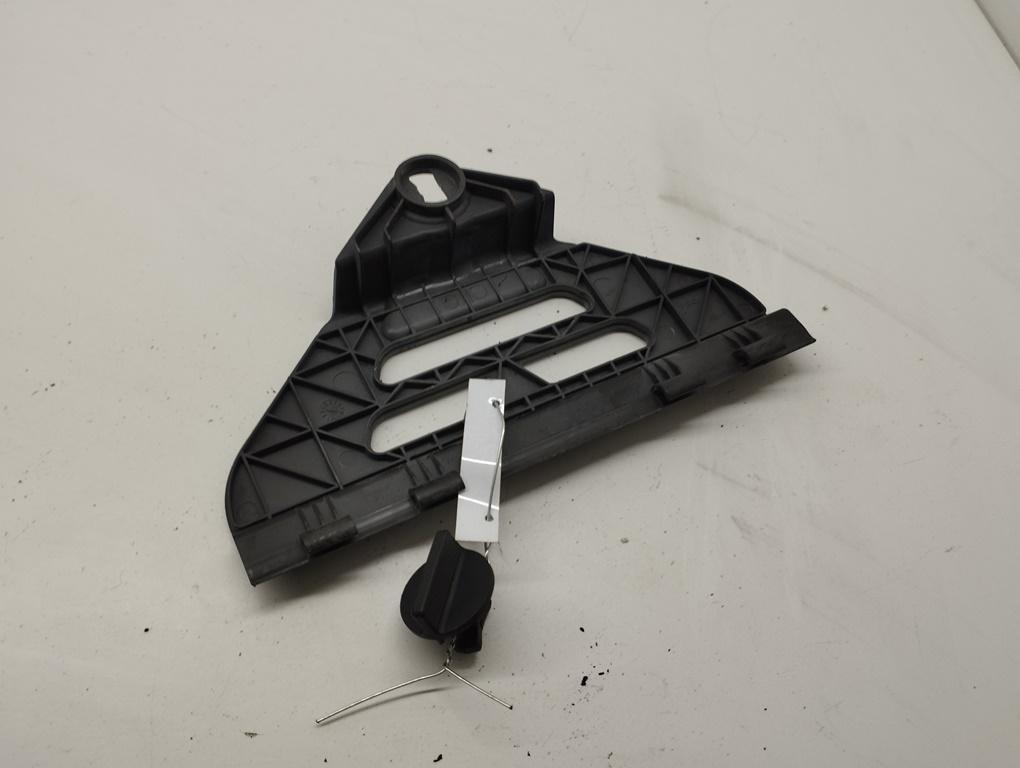 кронштейн (крепление) Audi A4 B6 2003, 1.9 л., дизель, АКПП, серый, универсал