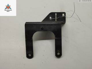 кронштейн (крепление) Audi A6 4F/C6 2005, 2.7 л., дизель, АКПП, серый, универсал, 4F0951229