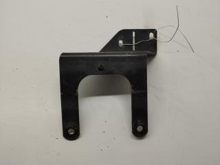кронштейн (крепление) Audi A6 4F/C6 2005, 2.7 л., дизель, АКПП, серый, универсал, 4F0951229