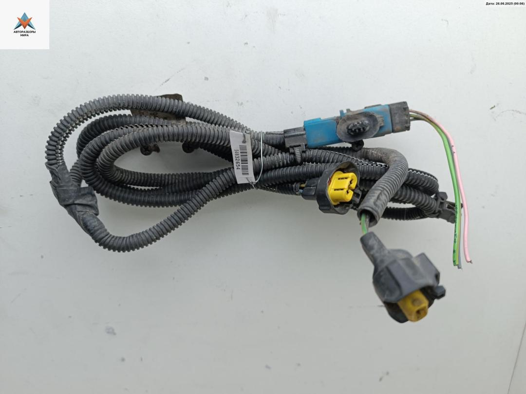 Проводка бампера переднего Peugeot 407 1 поколение 2005, 3.0 л., бензин, АКПП, синий, универсал, 9647998080 - фото №1