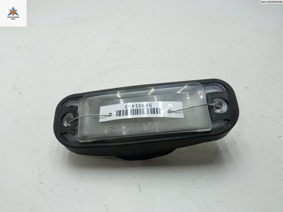 подсветка номера Honda Accord 5 поколение 1994, 2.0 л., бензин, МКПП, красный, универсал - фото №1