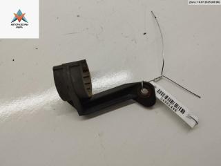 кронштейн (крепление) Audi A6 4F/C6 2005, 2.7 л., дизель, АКПП, серый, универсал, 4F0260753