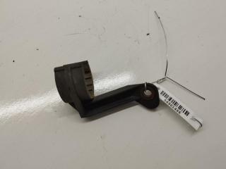 кронштейн (крепление) Audi A6 4F/C6 2005, 2.7 л., дизель, АКПП, серый, универсал, 4F0260753