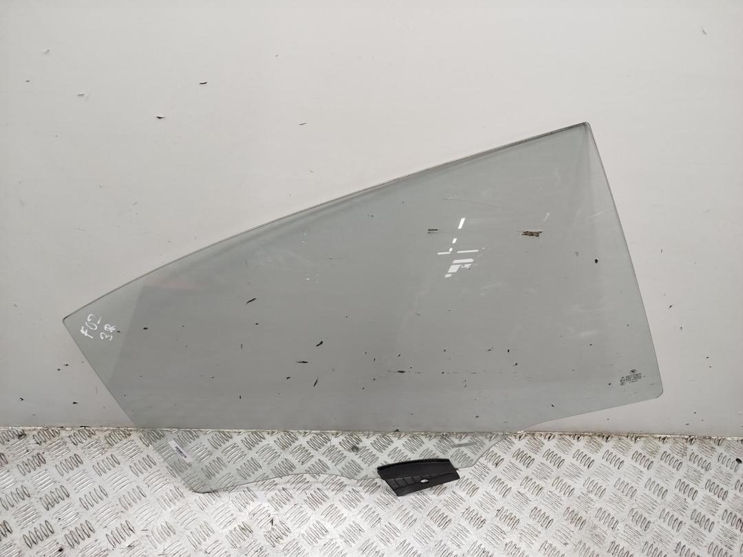 стекло двери задней правой BMW 7 F01/F02 2012, 3.0 л., гибрид, АКПП, серый, седан