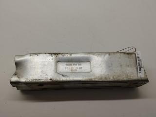 кронштейн переднего бампера Audi A6 4F/C6 2005, 2.7 л., дизель, АКПП, серый, универсал, 4F0807133