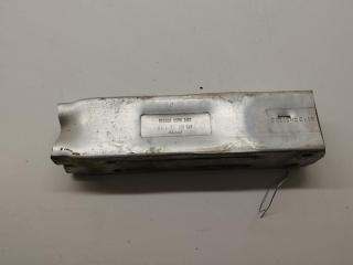 кронштейн переднего бампера Audi A6 4F/C6 2005, 2.7 л., дизель, АКПП, серый, универсал, 4F0807134