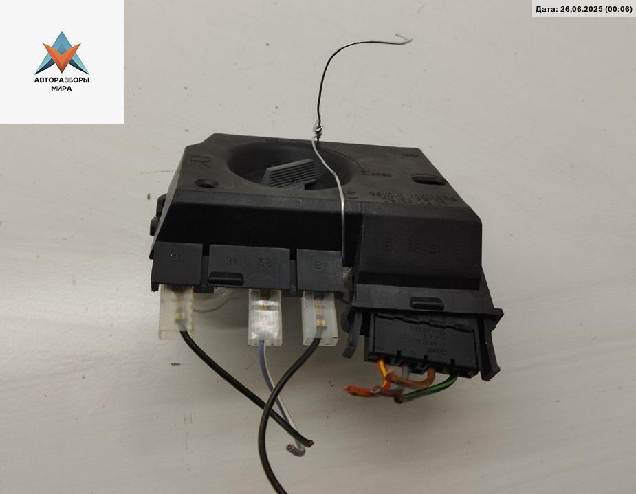 Плата фонаря заднего правого Audi A8 D2/4D 1998, 4.2 л., бензин, АКПП, синий, седан, 29632201 - фото №1