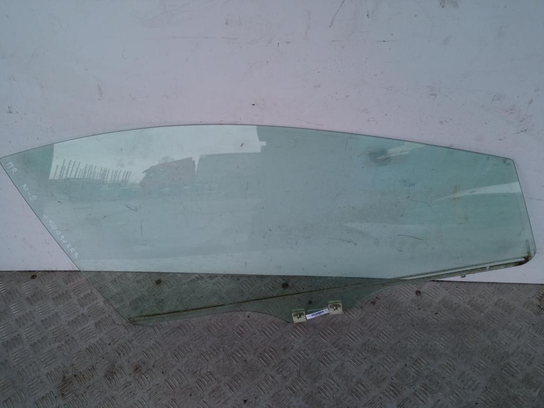 стекло двери передней правой Mazda 2 2008, 1.3 л., бензин, МКПП, белый, хетчбэк 5 дв.