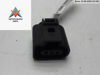 разъем (фишка) проводки Volkswagen Golf 5 поколение 2006, 2.0 л., дизель, АКПП, красный, хетчбэк 5 дв., 1J0973703