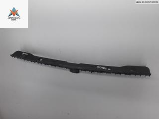 кронштейн заднего бампера Volkswagen Golf 5 поколение 2006, 2.0 л., дизель, АКПП, красный, хетчбэк 5 дв., 1K6807863