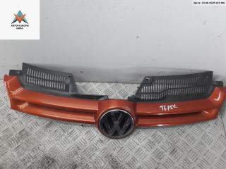 решетка радиатора Volkswagen Golf 5 поколение 2006, красный, хетчбэк 5 дв., 1K0853655A