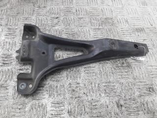 кронштейн (крепление) Volkswagen Golf 4 поколение 1999, 1.6 л., бензин, МКПП, зелёный, хетчбэк 3 дв., 1J0805569B
