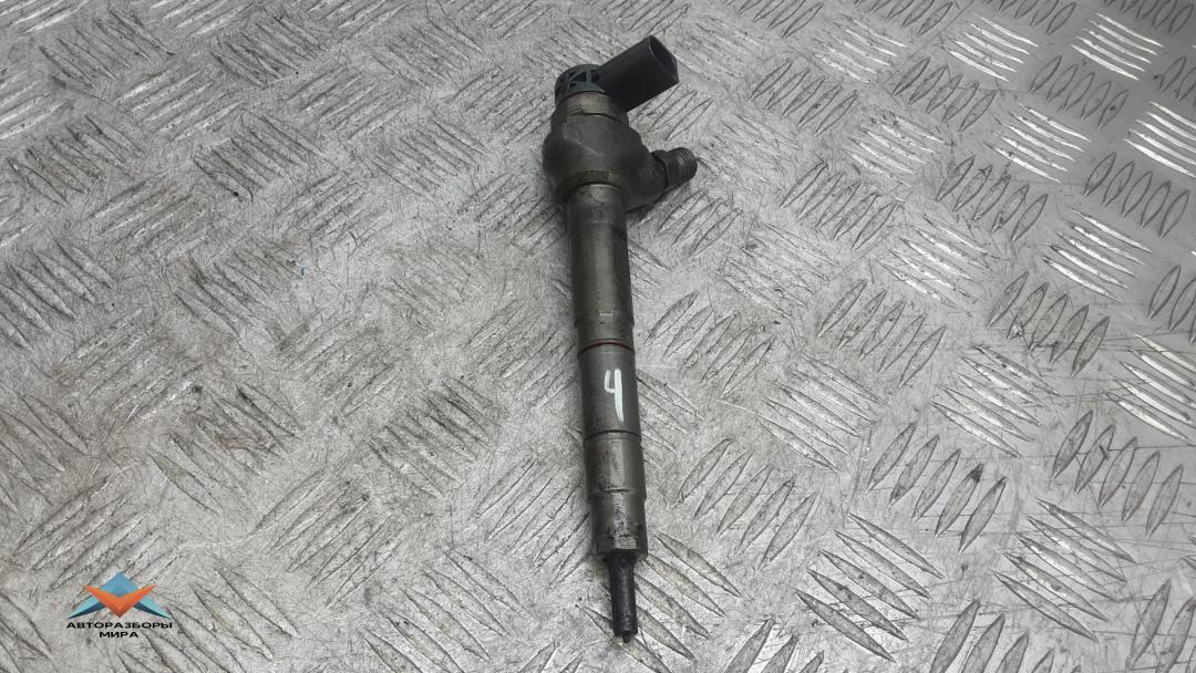 форсунка Skoda Octavia 3 поколение (A7) 2014, 1.6 л., дизель, МКПП, хетчбэк 5 дв., 0445110477 - фото №1