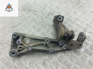 рычаг передний правый Volkswagen Golf 5 поколение 2006, 2.0 л., дизель, АКПП, красный, хетчбэк 5 дв.