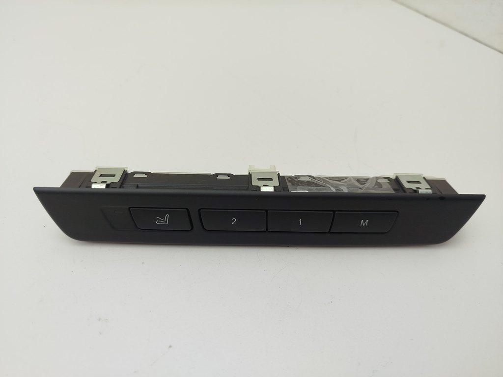 блок управления сиденьем BMW 7 F01/F02 2012, 3.0 л., гибрид, АКПП, серый, седан, 9215768