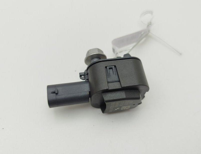 датчик AirBag BMW 7 F01/F02 2012, 3.0 л., гибрид, АКПП, серый, седан, 9224178