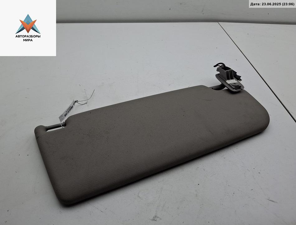 козырек солнцезащитный Volkswagen Passat B6 2006, 2.0 л., бензин, АКПП, чёрный, универсал - фото №1