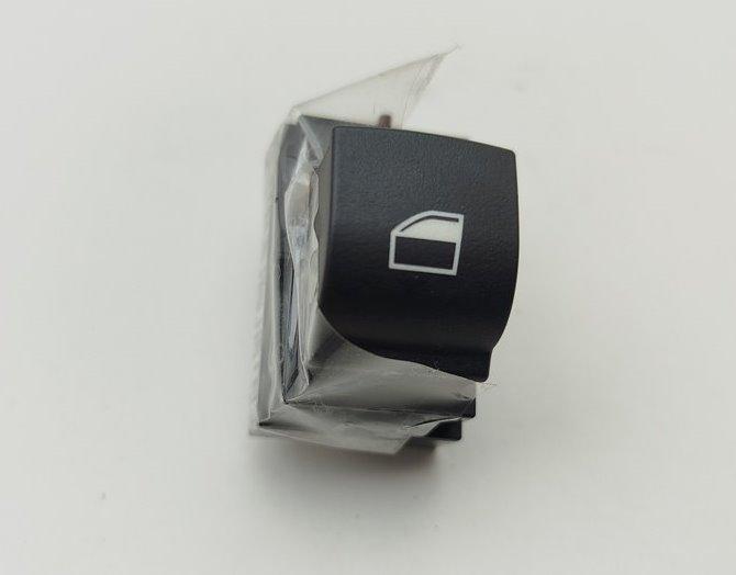 кнопка стеклоподъемника переднего правого BMW 7 F01/F02 2012, 3.0 л., гибрид, АКПП, серый, седан, 9258903