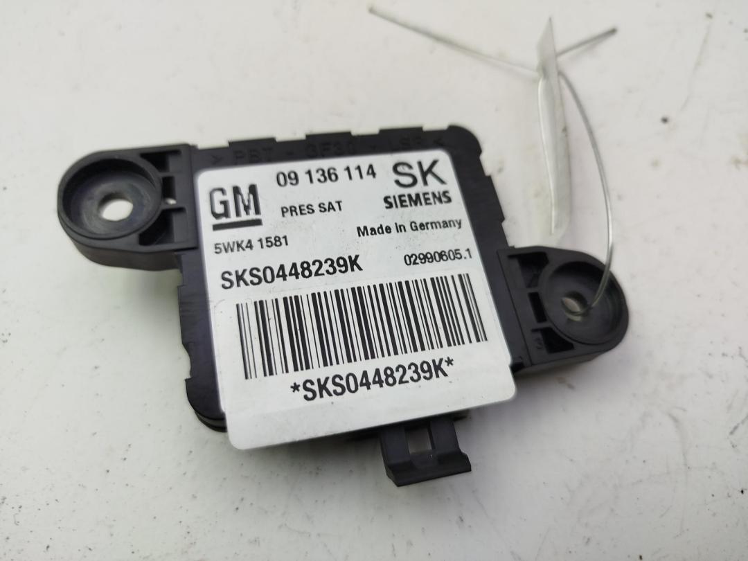 датчик AirBag Opel Vectra B 1999, 2.0 л., дизель, МКПП, синий, хетчбэк 5 дв., 09136114