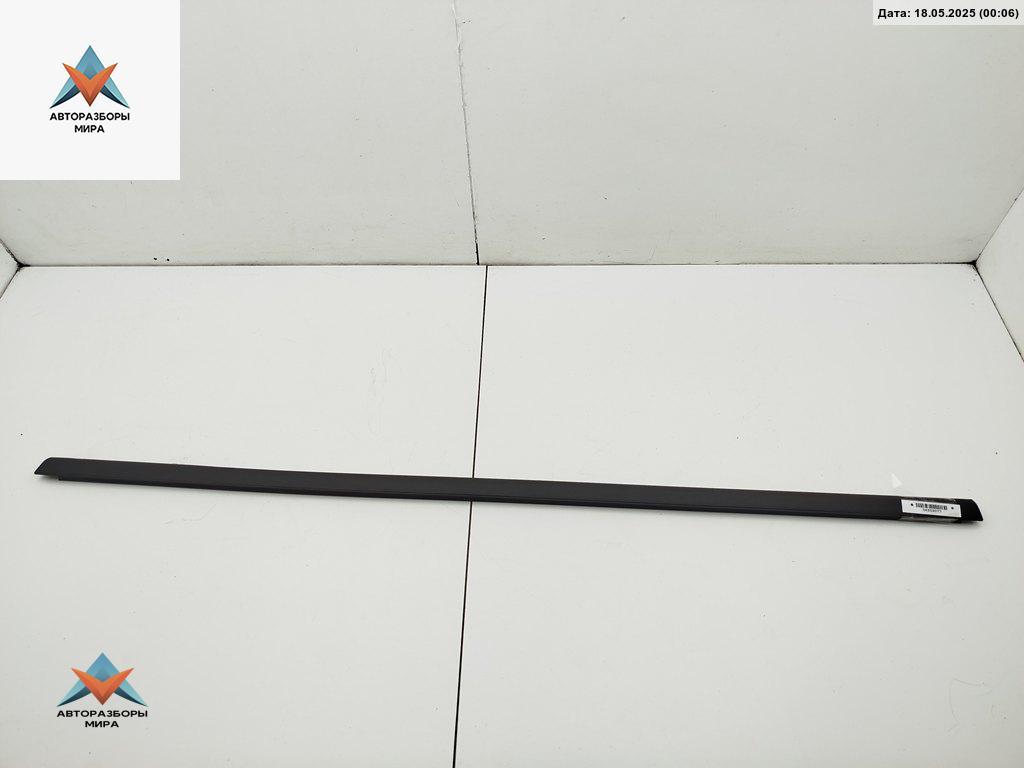 Молдинг стекла двери задней правой наружный BMW 2 Tourer F45/F46 2019, 1.5 л., гибрид, АКПП, чёрный, минивэн, 8498418 - фото №1