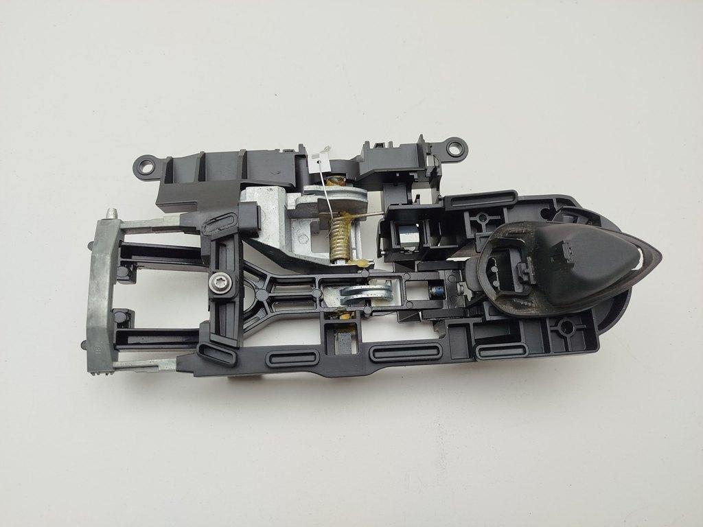 Корпус (держатель) ручки двери задней правой BMW 7 F01/F02 2012, 3.0 л., гибрид, АКПП, серый, седан, 7187228