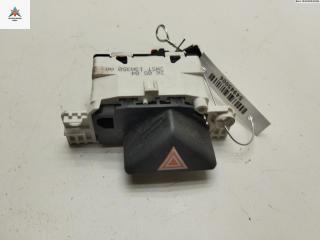 кнопка аварийной сигнализации Ford Focus 1 поколение [рестайлинг] 2004, 1.6 л., i, бензин, МКПП, серый, хетчбэк 5 дв., 2M5T13A350AA